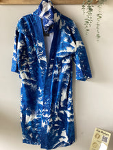 Load image into Gallery viewer, Elie Beaumont Serendipity Blue PalmCotton Kimono