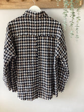 Load image into Gallery viewer, Malissa J Houndstooth Button-Up Shacket