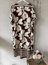 Load image into Gallery viewer, Statement Floral Tunic Dress