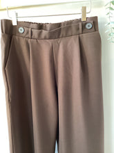 Load image into Gallery viewer, Solo Brown Trousers
