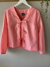 Load image into Gallery viewer, Pastel Check Tie Front Blouse