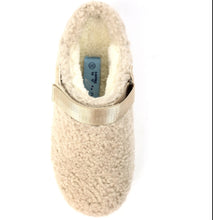 Load image into Gallery viewer, Lunar Naples Beige Slipper