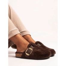 Load image into Gallery viewer, Lunar Rhianna Slipper