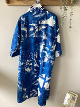 Load image into Gallery viewer, Elie Beaumont Serendipity Blue PalmCotton Kimono