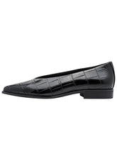Load image into Gallery viewer, Marco Tozzi Black Croco Pump