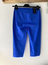 Load image into Gallery viewer, Robell Bella 07 Cropped Trouser