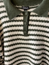Load image into Gallery viewer, Solo Stripe Knit Collar Jumper