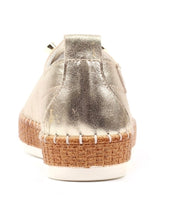 Load image into Gallery viewer, Lunar Evette Soft Plimsol