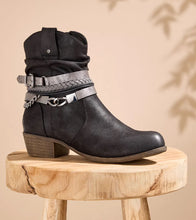 Load image into Gallery viewer, JoeBrowns Lakeside Embellished Boots