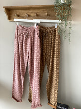 Load image into Gallery viewer, Floral Tile Print Magic Pants
