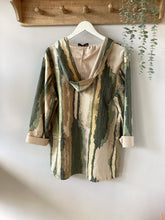 Load image into Gallery viewer, Abstract Print Hooded Jacket