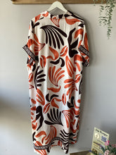 Load image into Gallery viewer, Sunset Breeze Abstract Dress / Tunic
