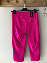 Load image into Gallery viewer, Robell Bella 07 Cropped Trouser