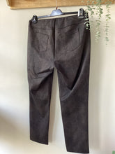 Load image into Gallery viewer, Robell Bella Pebble Print Slim-Leg Trousers