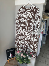 Load image into Gallery viewer, Chocolate Leaf Print Tunic Dress
