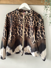 Load image into Gallery viewer, Lightweight Brushed Faux Suede Jacket

