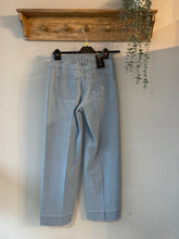 Load image into Gallery viewer, Robell Debby Full Length - Light Wash
