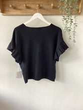Load image into Gallery viewer, Frilled Short Sleeve Jumper
