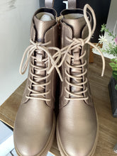 Load image into Gallery viewer, Marco Tozzi Platinum Ankle Boot

