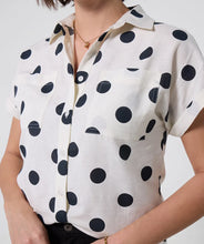 Load image into Gallery viewer, JoeBrowns Spot the difference Blouse
