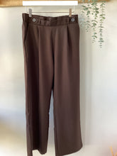 Load image into Gallery viewer, Solo Brown Trousers
