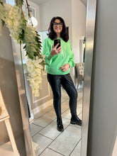 Load image into Gallery viewer, KAFFE Lizza Round Neck fine knit jumper
