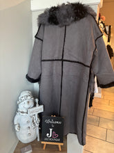 Load image into Gallery viewer, Malissa J - Grey Fur Coat
