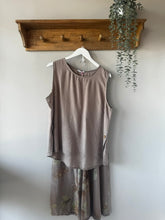 Load image into Gallery viewer, Floral Linen Blend Co-ord Set
