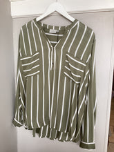 Load image into Gallery viewer, Kaffe Barbara Blouse
