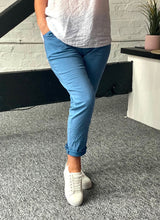 Load image into Gallery viewer, One-size Magic Pants
