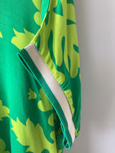 Load image into Gallery viewer, Santorini Breeze Tunic

