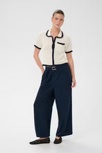 Load image into Gallery viewer, KAFFE Kaillis Cropped Trousers
