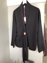 Load image into Gallery viewer, Button Tie Jacket
