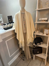 Load image into Gallery viewer, Tassel Shawl
