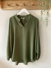 Load image into Gallery viewer, Monica Oversized Top
