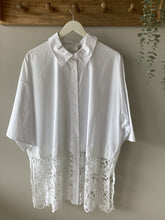 Load image into Gallery viewer, KAFFE Anaia Lace Bottom Shirt
