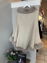 Load image into Gallery viewer, Faux Fur Trim Cape
