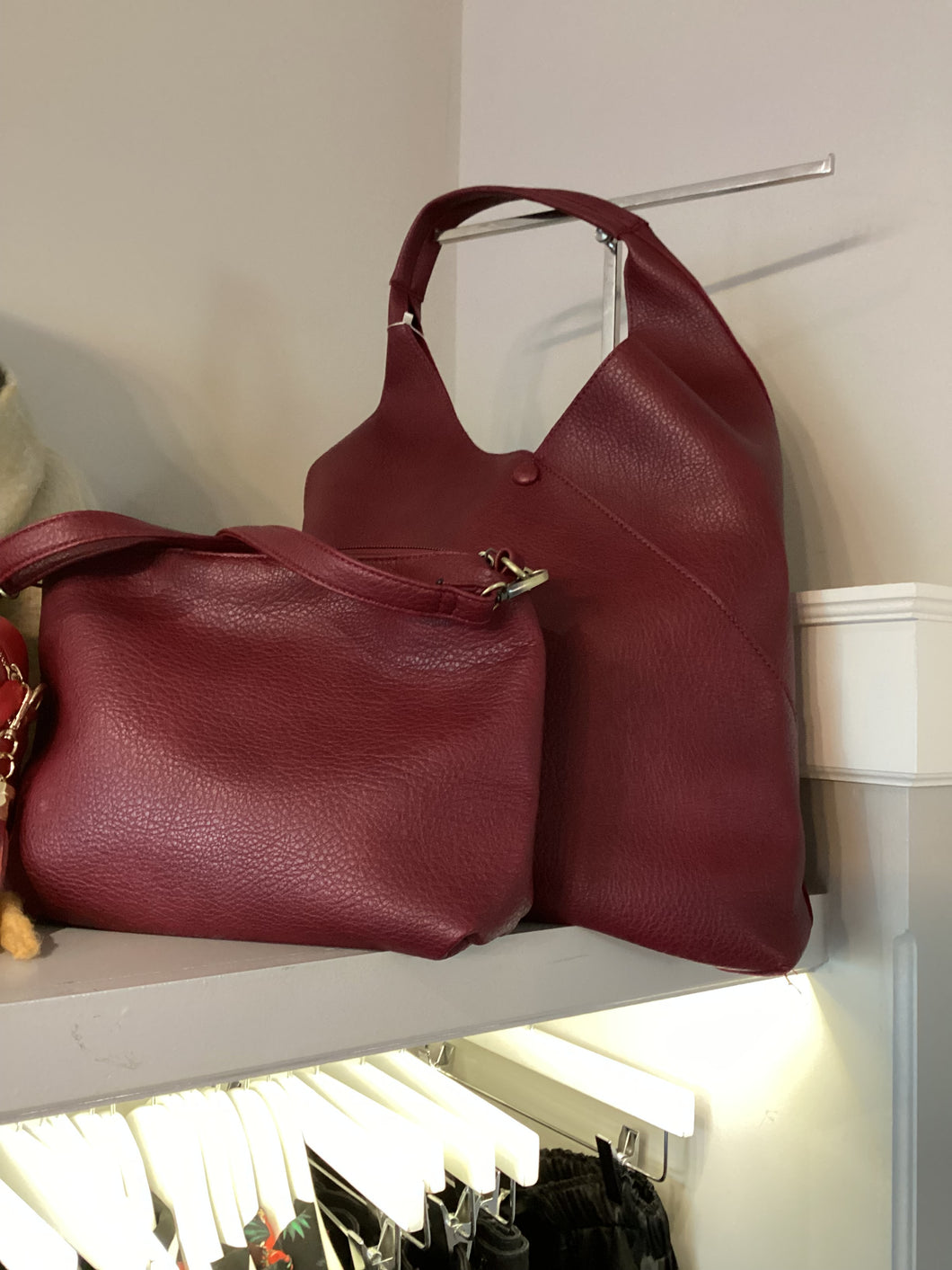 Wine shoulder Bag with small bag included