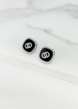 Load image into Gallery viewer, Envy Circle Diamante Pearl Earrings
