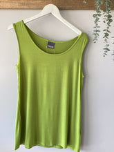 Load image into Gallery viewer, Essential Vest Top
