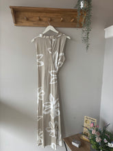 Load image into Gallery viewer, Alice Collins - Mairi Dress
