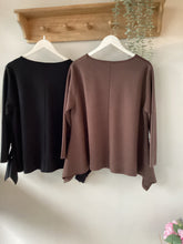 Load image into Gallery viewer, Malissa J Stud Detail Swing Top
