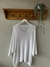Load image into Gallery viewer, V-Neck Open Knit Sweater
