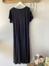 Load image into Gallery viewer, Essential Jersey Knot Dress
