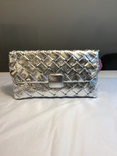 Load image into Gallery viewer, Woven Clutch Bag
