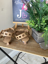 Load image into Gallery viewer, Keddo Kitten Heel Sandal
