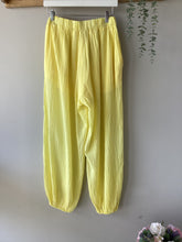 Load image into Gallery viewer, Lemon Crinkle Barrel Trouser
