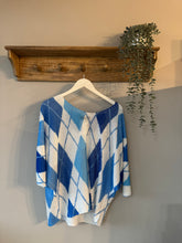Load image into Gallery viewer, Argyle Fine Knit Top
