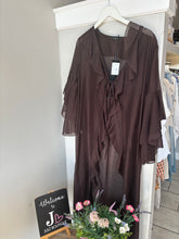 Load image into Gallery viewer, Ruffle Lightweight Jacket
