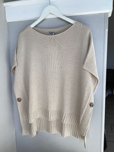 Load image into Gallery viewer, Button Tank Top
